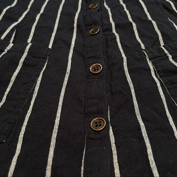 WOMEN’S BILLABONG BLACK AND WHITE DRESS - Picture 3 of 7